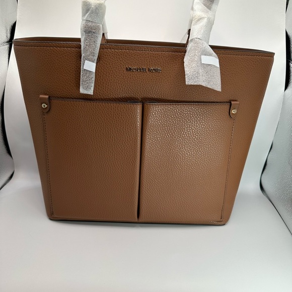 Michael Kors Women's Leather Jet Set Travel Tote Bag Purse NEW - Picture 10 of 12